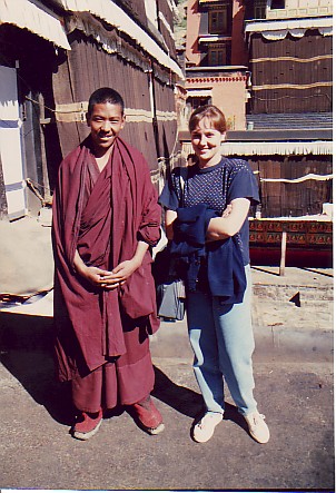Monje en el templo de Tashilumpo. Tíbet (16.8.1994)