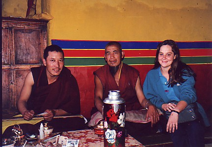 Monjes en el templo de Drepung. Lhasa (18.8.1994)