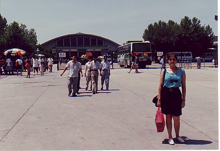 Tumba de Qin. Guerreros de terracota. Xian (13.8.1994)